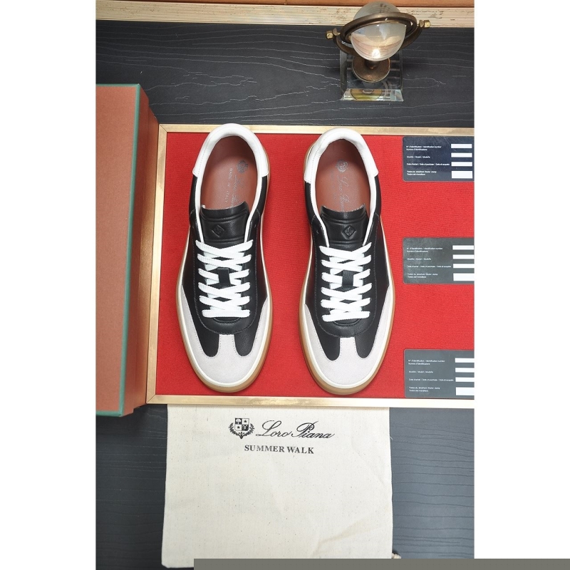 H**mes sneakers